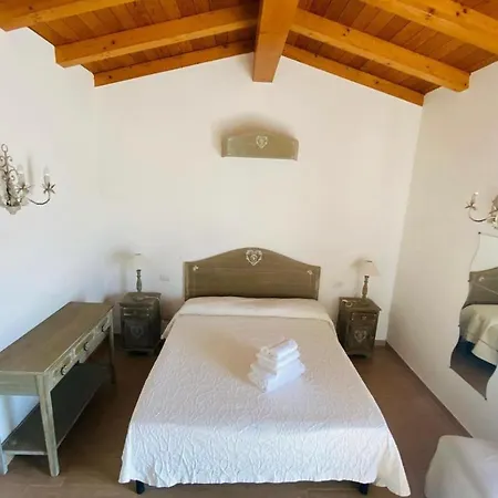 La Casa Rotta *
